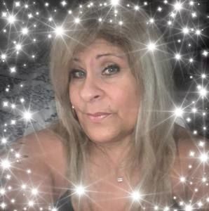 Meet your Posher, Renee